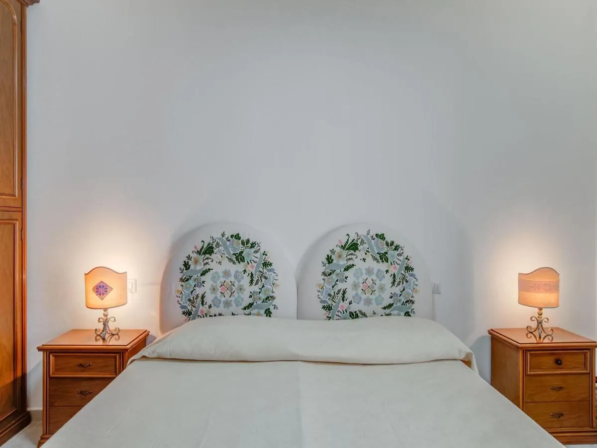 Apartment Belvilla By Oyo La Casa Di Laura Arzachena